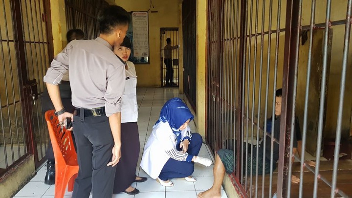 Urdokes Polres Mura Periksa Kesehatan Tahanan