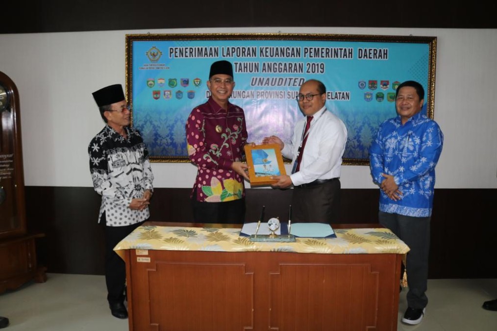 Bupati H2G Serahkan LKPD 2019 Pada BPK Sumsel