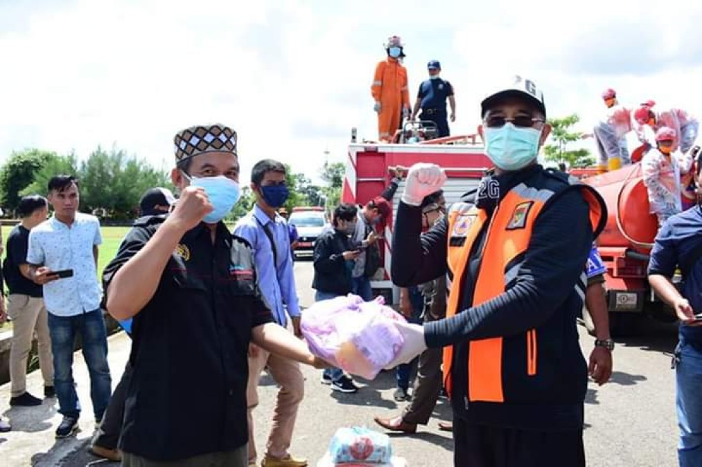 H2G Salurkan 185 Paket Sembako Untuk Wartawan