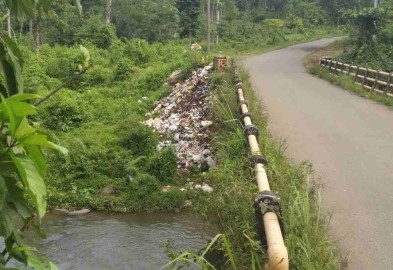 Tumpukan Sampah Dikeluhkan Warga