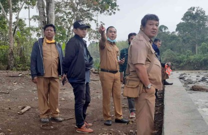 Antisipasi Longsor, Pemkot Lubuklinggau Bangun Perkuatan Bantaran Sungai