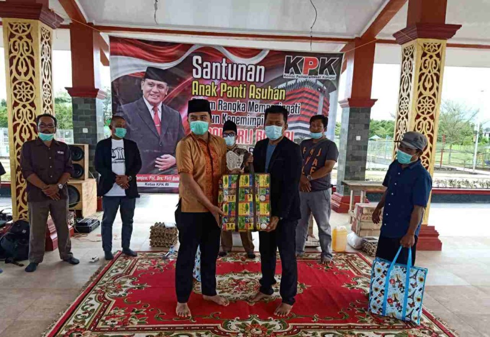 Peringati Satu Tahun Kepemimpinan Ketua KPK, Sahabat Firli Bahuri Berbagi