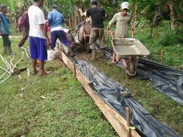 Dien Terima Upah Kerja per Meter 35 Ribu