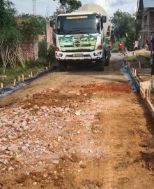 Jalan Suprapto Dicor Beton