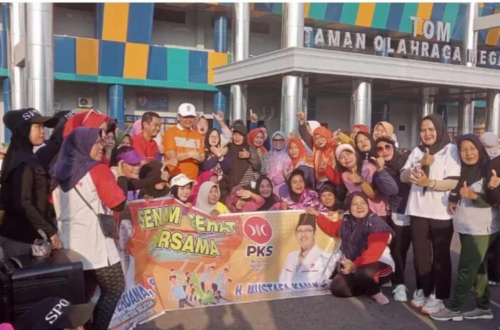 Bembi Perdana Bersama Emak-Emak Gelar Senam Sehat
