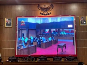 DPRD Gelar Rapat Agenda Dengarkan Pandangan Umum Fraksi-Fraksi